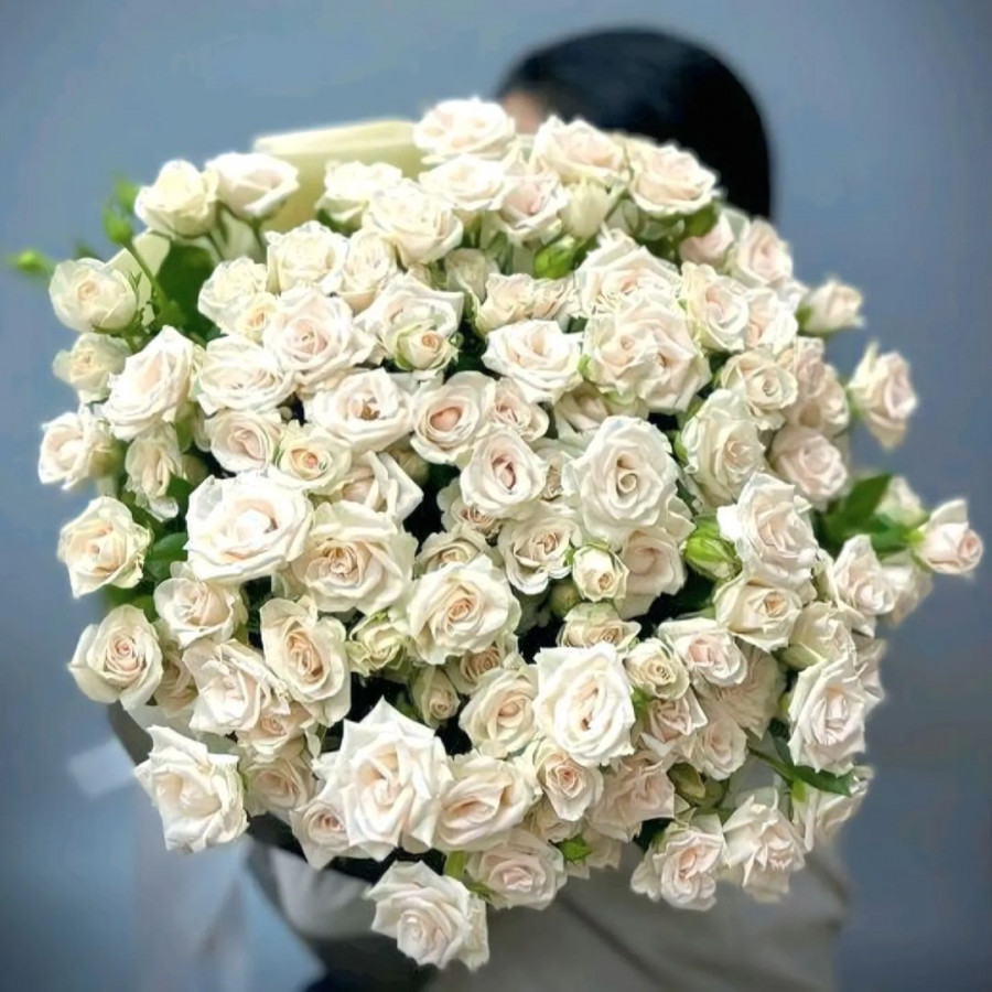 Букет из 25 белых кустовых роз - фото 2